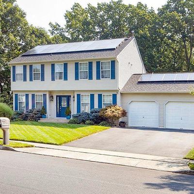 86 Orlando Dr, Sicklerville, NJ 08081