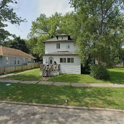 860 Mcallister Ave, Benton Harbor, MI 49022