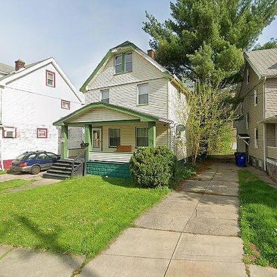 8605 Connecticut Ave, Cleveland, OH 44105