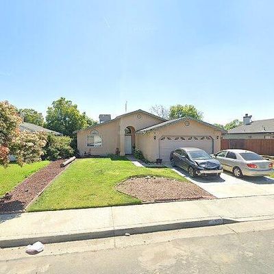 861 Davinci St, Hanford, CA 93230