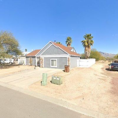 8610 N Holly Brook Ave, Tucson, AZ 85742