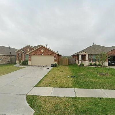 8617 Explorer Dr, Texas City, TX 77591