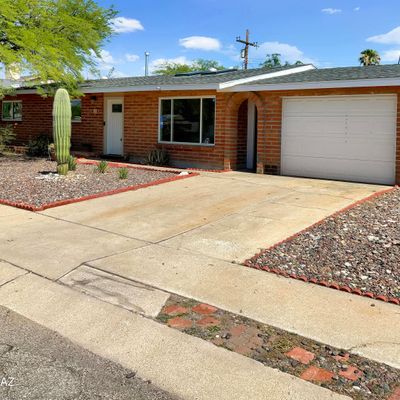 8642 E 26 Th Pl, Tucson, AZ 85710