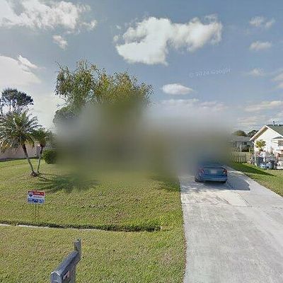 866 Sw Curry St, Port Saint Lucie, FL 34983