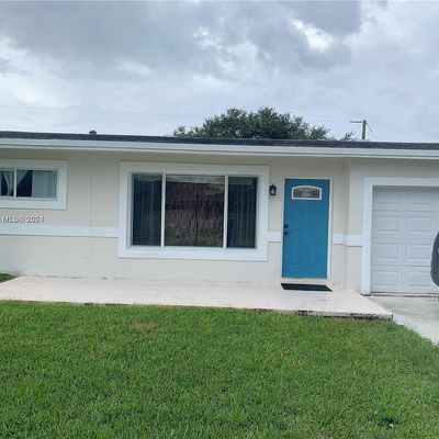 8680 Nw 29 Th St, Sunrise, FL 33322