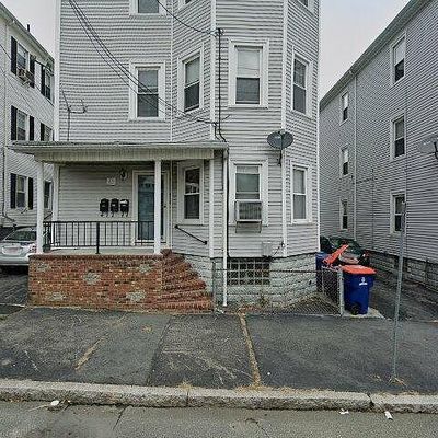 87 Hathaway St, New Bedford, MA 02746