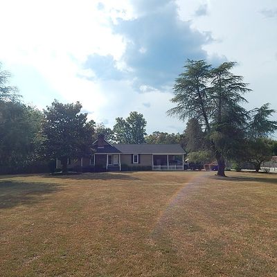 87 Ski Club Dr, Wetumpka, AL 36092