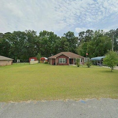 87 Zorn Rd, Hinesville, GA 31313