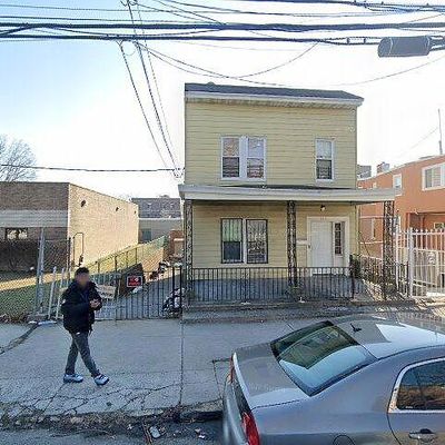 870 E 228 Th St, Bronx, NY 10466