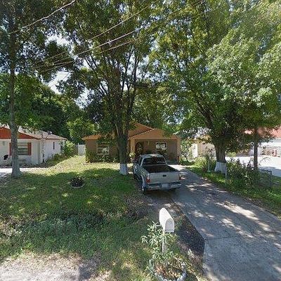 8708 Fountain Ave, Tampa, FL 33615