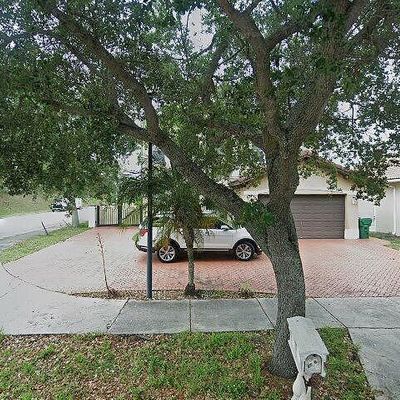 8726 Nw 139 Th Ter, Miami Lakes, FL 33018