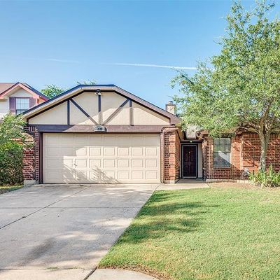 8732 Brushy Creek Trl, Fort Worth, TX 76118