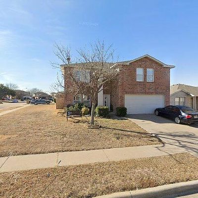 8736 Cove Meadow Ln, Fort Worth, TX 76123