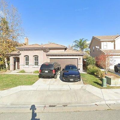 875 Browning Ct, San Jacinto, CA 92583