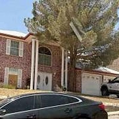 875 Hempstead Dr, El Paso, TX 79912