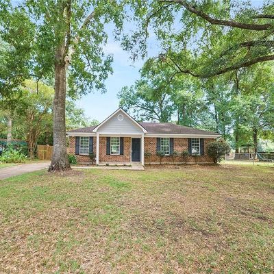 8760 Dutch Valley Ct, Mobile, AL 36695