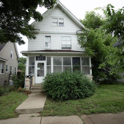 877 Charles Ave, Saint Paul, MN 55104