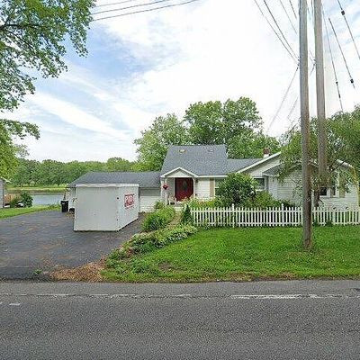 8776 River Rd, Baldwinsville, NY 13027