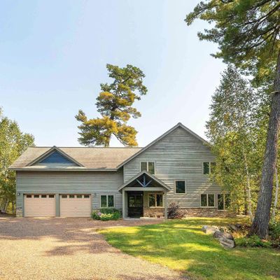 879 Clearwater Rd, Grand Marais, MN 55604