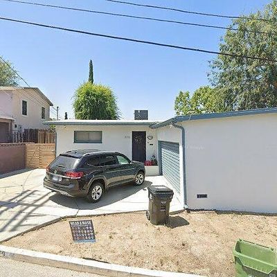 879 Oneonta Dr, Los Angeles, CA 90065