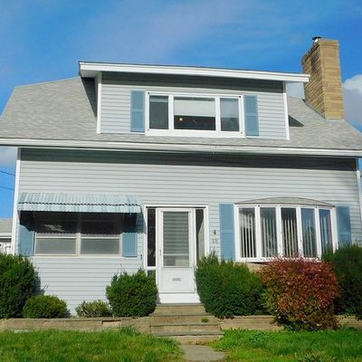 88 Washburn St, Taunton, MA 02780