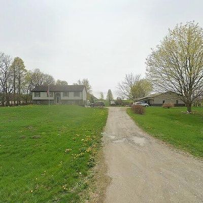 880 E Perry Rd, Ligonier, IN 46767