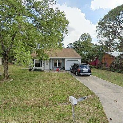 827 Isar Ave Nw, Palm Bay, FL 32907