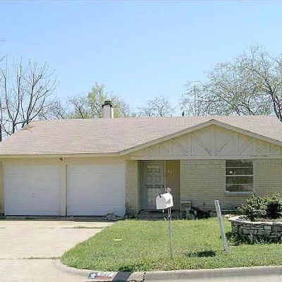 827 Lake View Rdg, Fort Worth, TX 76108