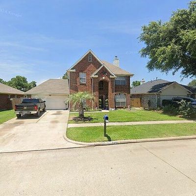 827 N Vista Dr, Houston, TX 77073