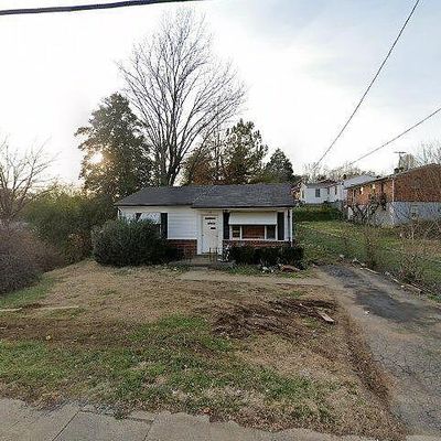 829 Liberty St, Martinsville, VA 24112