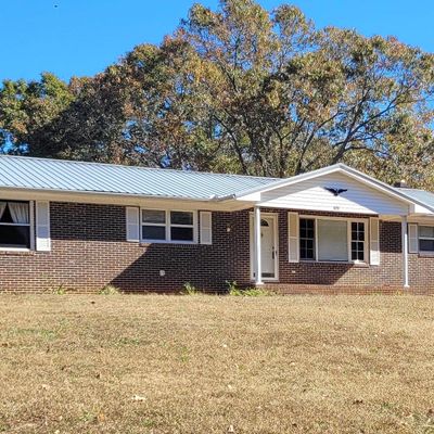 829 Race Track Road, Woodruff, SC 29388