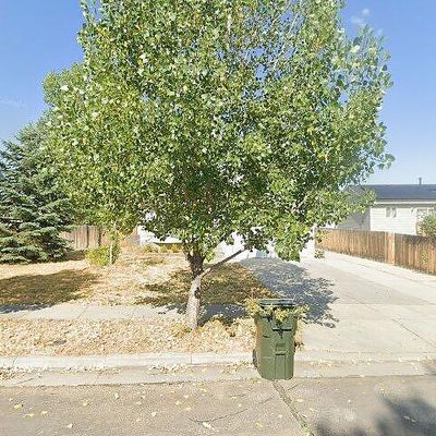 829 Whitaker Dr, Tooele, UT 84074