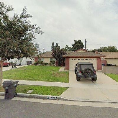 8292 Darsy Dr, Huntington Beach, CA 92647