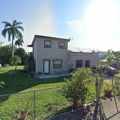 8295 Nw 4 Th Ave, Miami, FL 33150