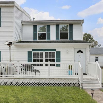 83 Bayside Parkway, North Middletown, NJ 07748