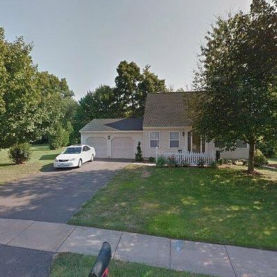 83 Bentley Dr, Manchester, CT 06042