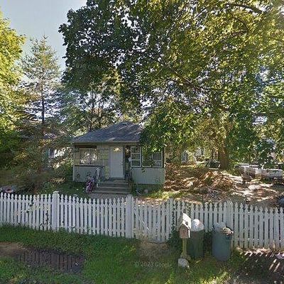 83 Elder Dr, Mastic Beach, NY 11951