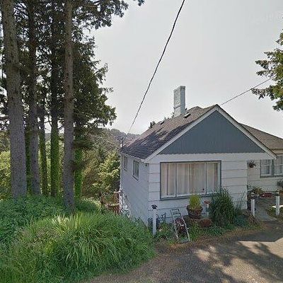 830 Sw 10 Th St, Lincoln City, OR 97367