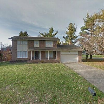 8303 Nottingham Pkwy, Louisville, KY 40222