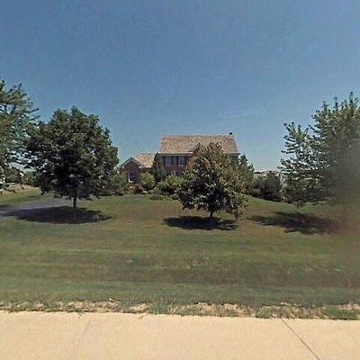 8308 Appaloosa Ln, Spring Grove, IL 60081