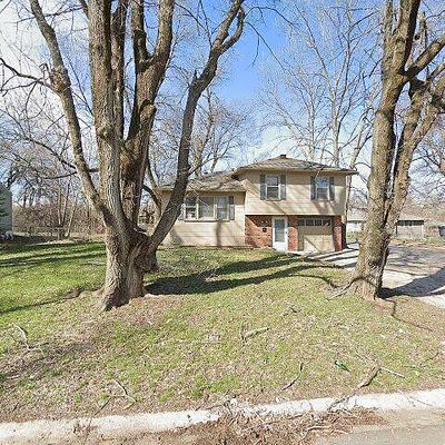 8308 E 110 Th St, Kansas City, MO 64134