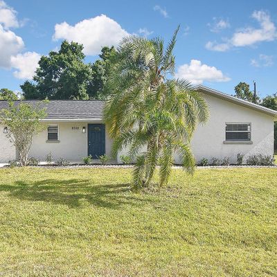 8308 Pelican Rd, Englewood, FL 34224