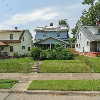 831 Kumler Ave, Dayton, OH 45402