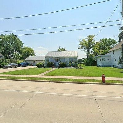 831 Union St, Hartford, WI 53027