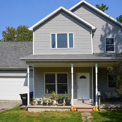 832 E North St, Appleton, WI 54911