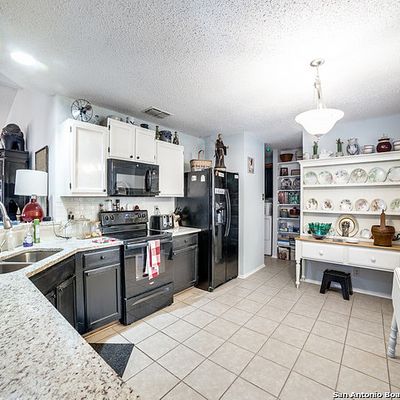 8327 Terra Ferna, San Antonio, TX 78251