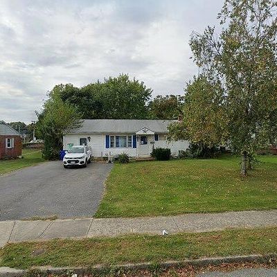 833 Noland Dr, Hagerstown, MD 21740