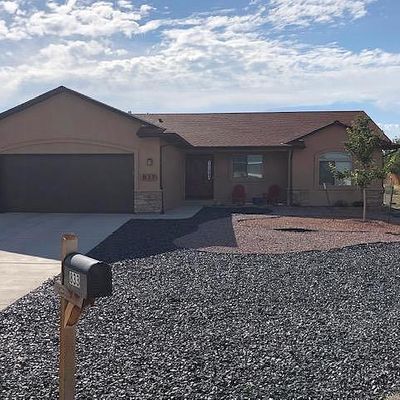 833 S Waterleaf Pl, Pueblo, CO 81007