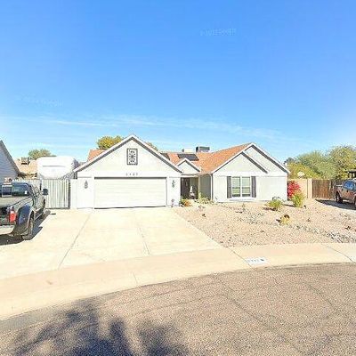 8332 W Larkspur Dr, Peoria, AZ 85381