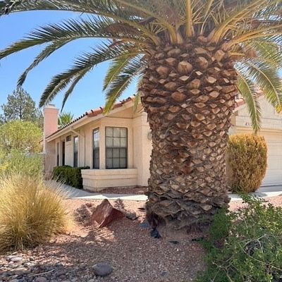 8332 Daventry St, Las Vegas, NV 89123